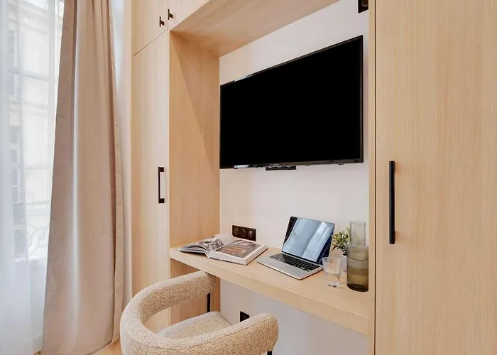 Cozy And Modern - 2p - Palais Royal